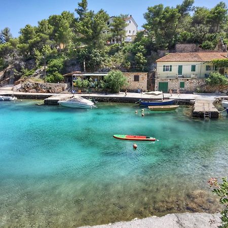 Holiday Hvar Lux Basina Luaran gambar