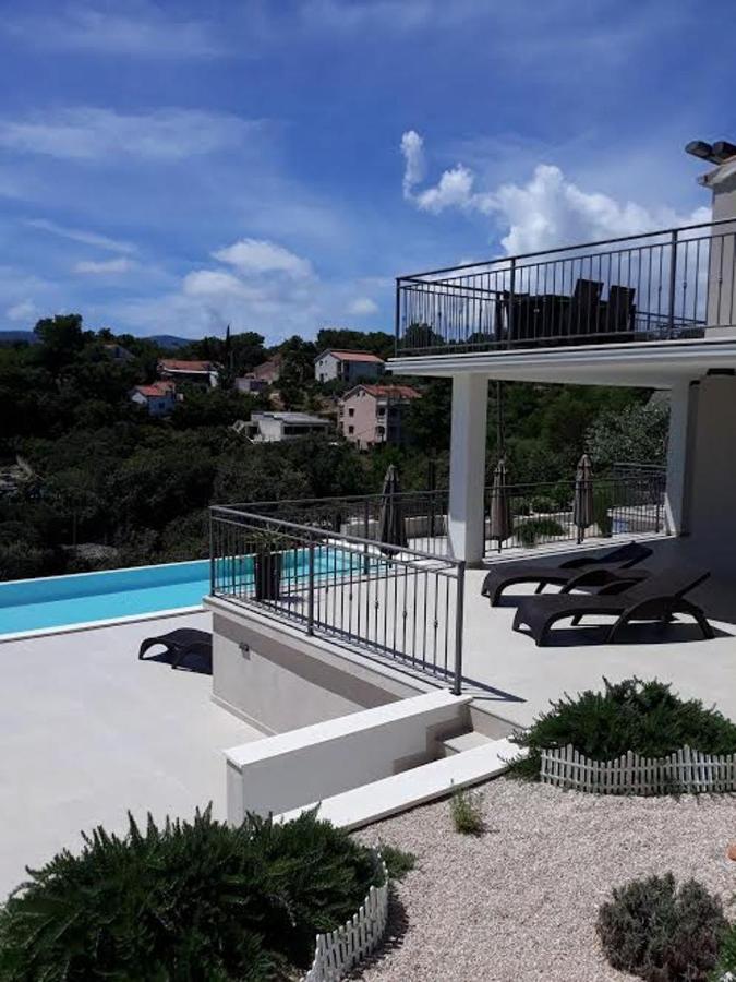 Holiday Hvar Lux Basina Luaran gambar